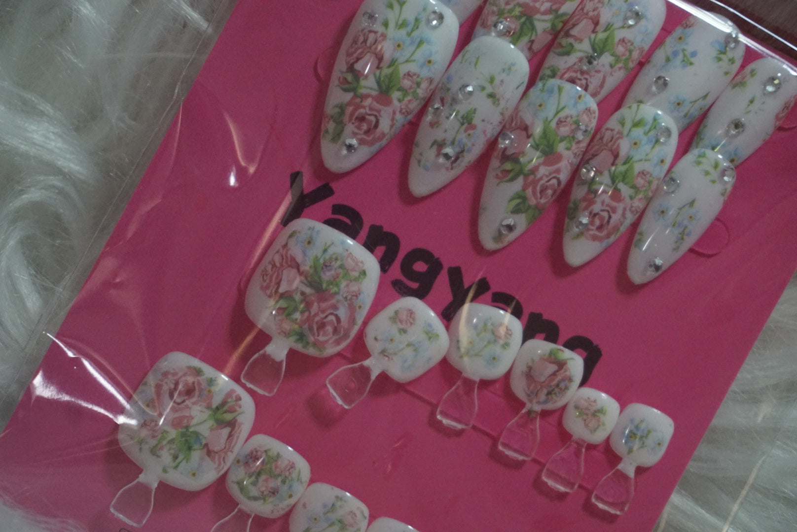 Toenail/Fingernail Sets