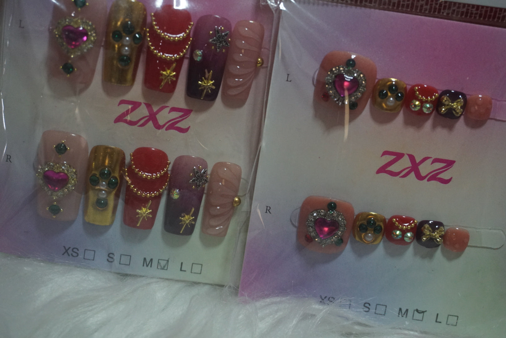 Toenail/Fingernail Sets