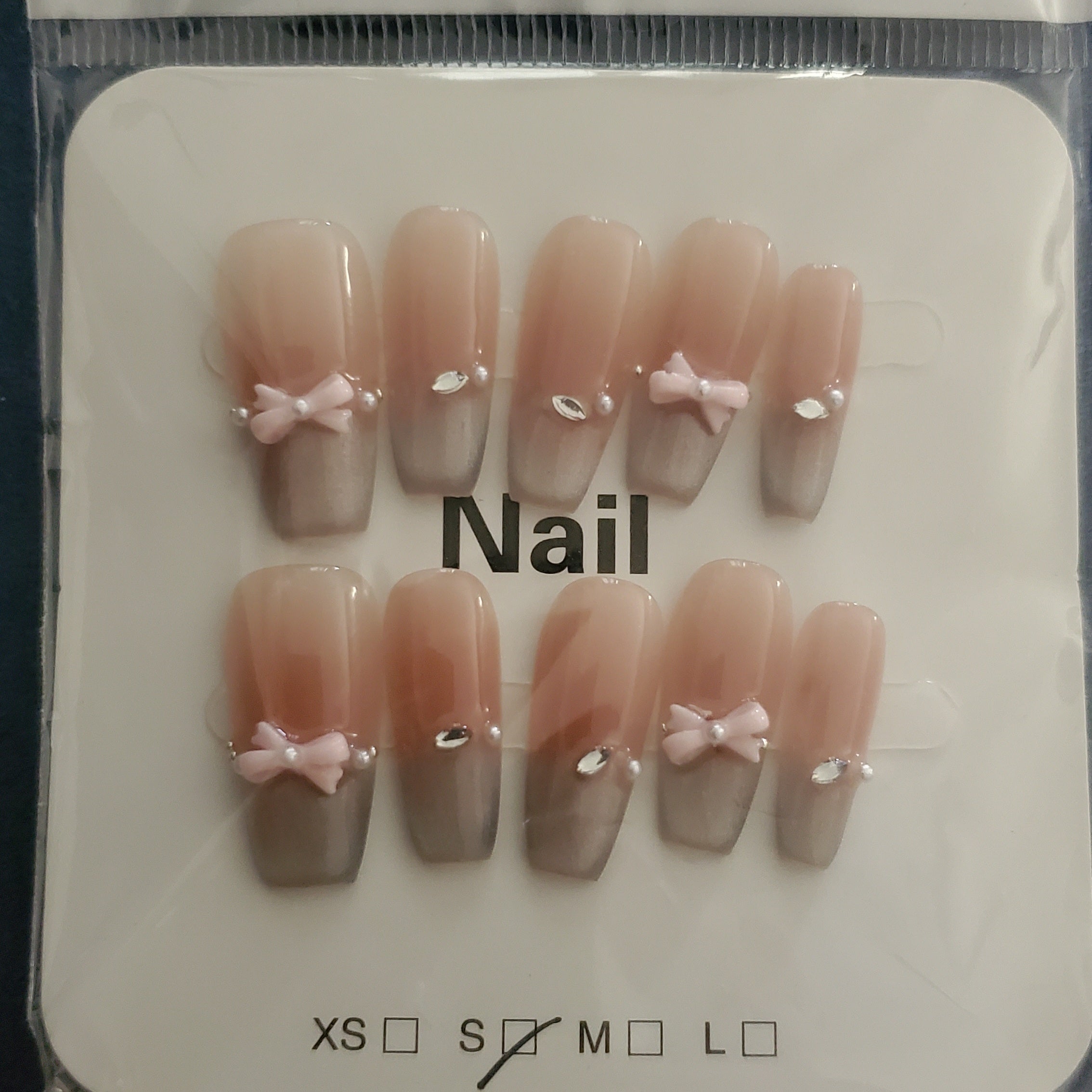 10 piece handmade press-on nails