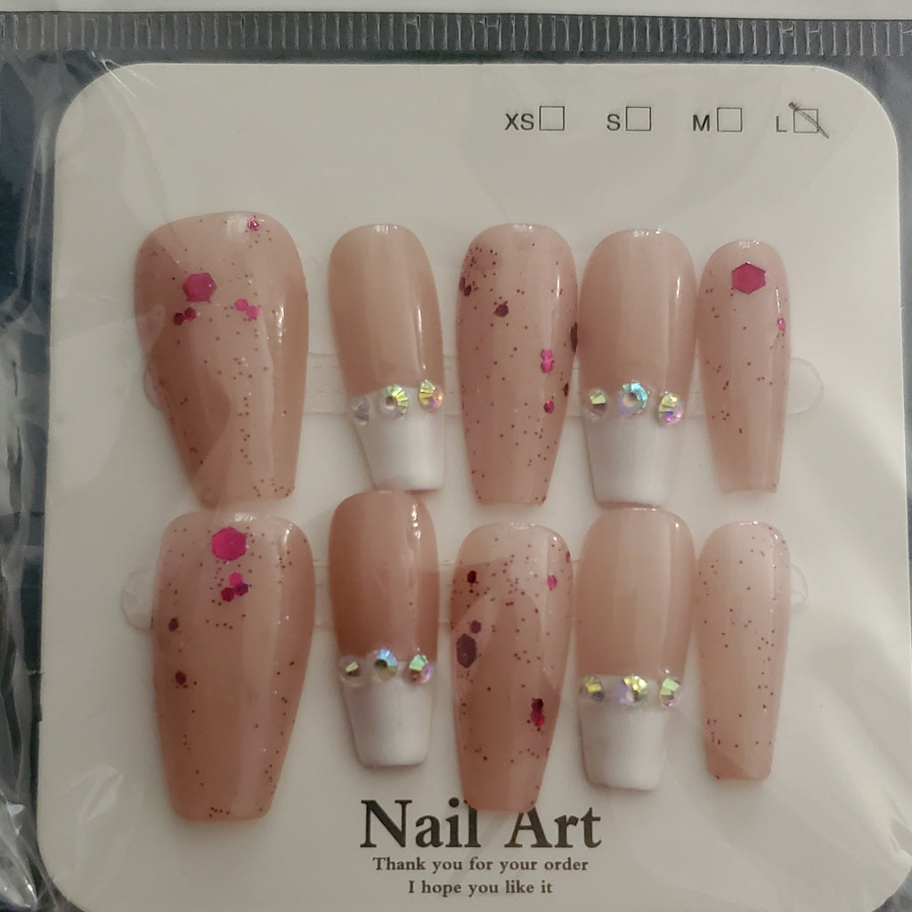 10 piece handmade press-on nails