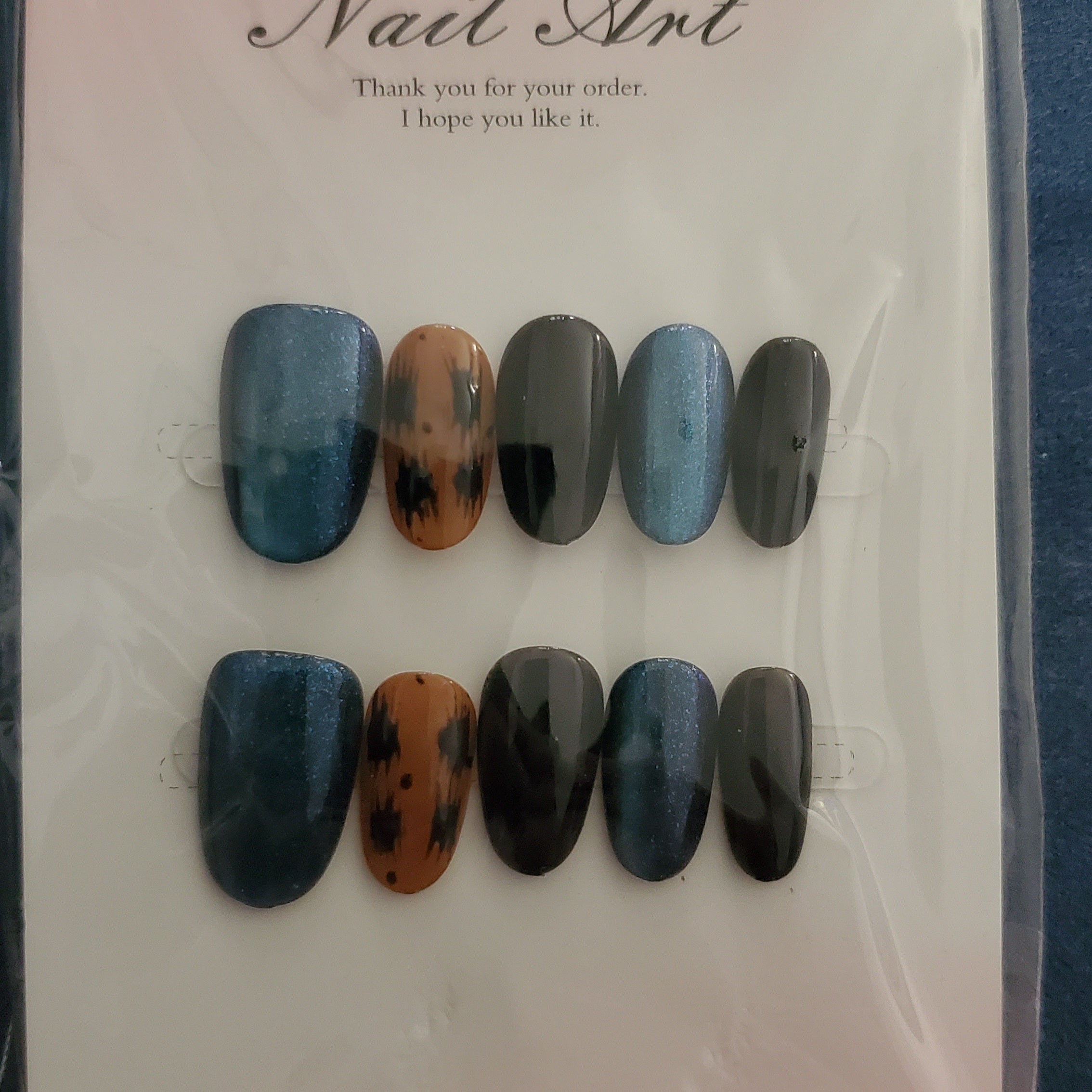 10 piece handmade press-on nails